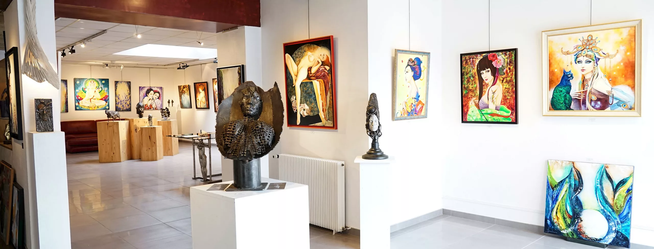 EXPOSITION / CELINE JALABERT-CHATEAU & NIOTTE PROD